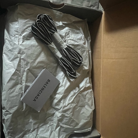 Balenciaga Track Runner - Picture 11 of 12